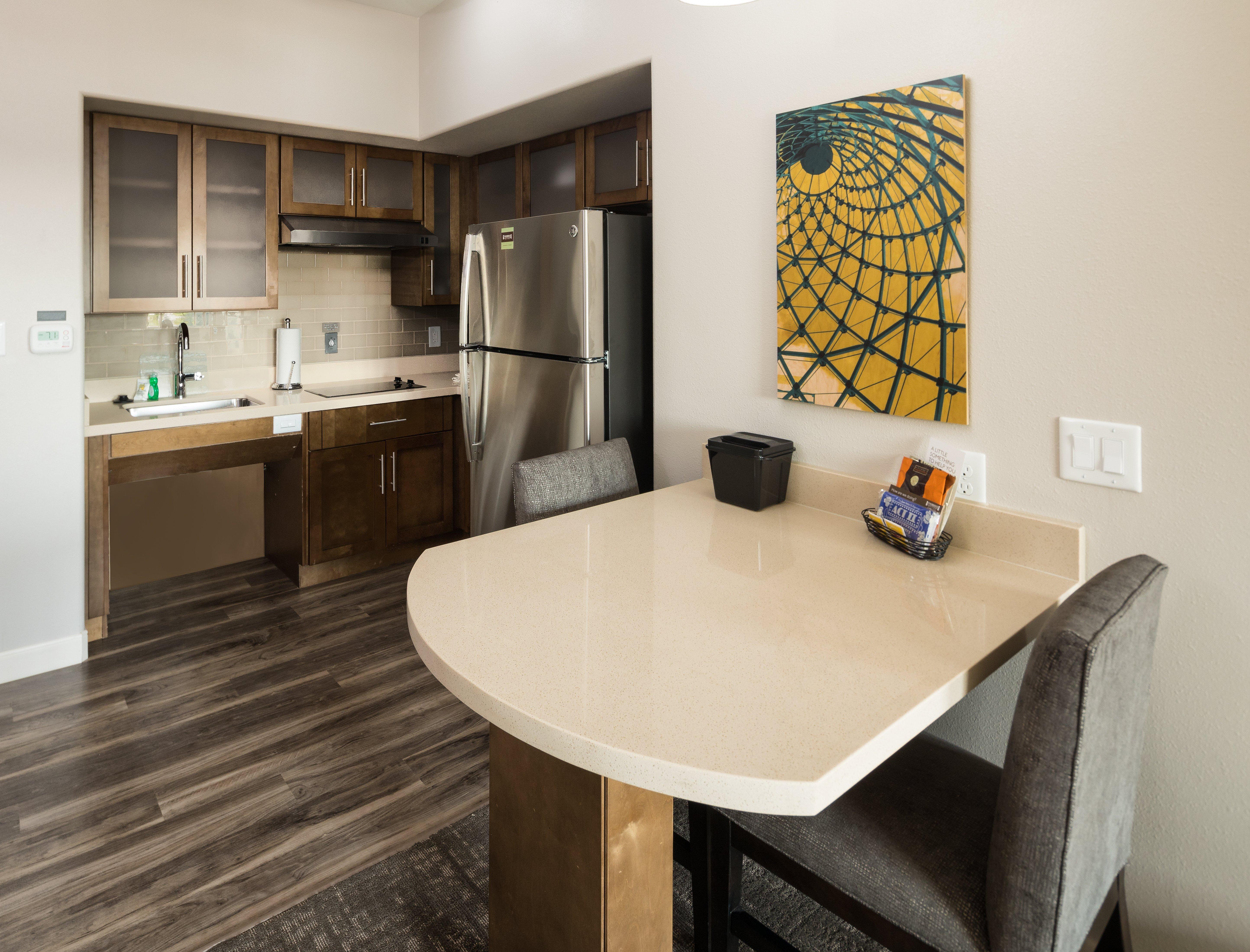 Staybridge Suites - Lake Jackson By Ihg Екстериор снимка