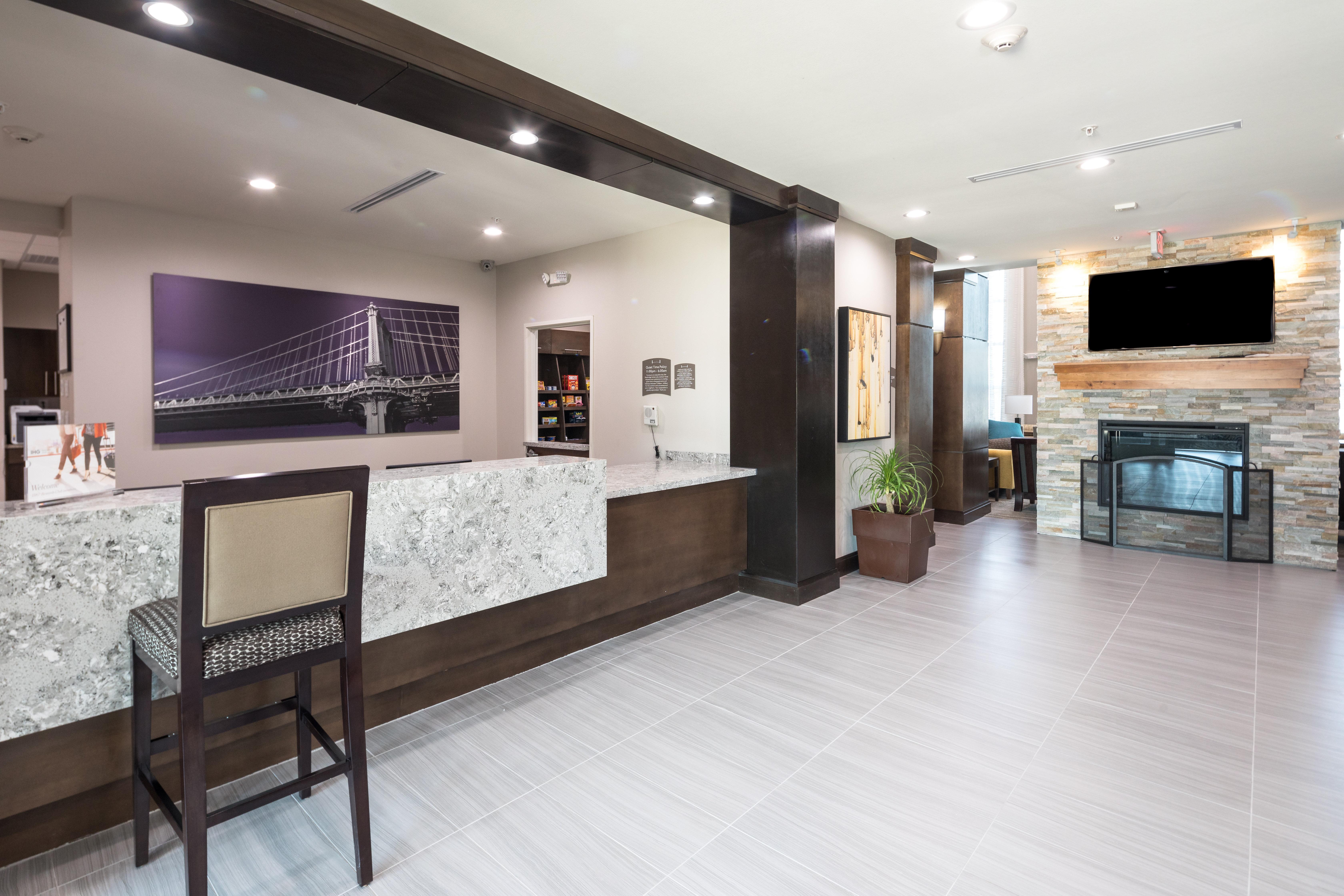 Staybridge Suites - Lake Jackson By Ihg Екстериор снимка
